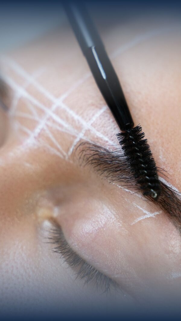 eyelashes-eyebrows-services-lower-stondon-av-beauty